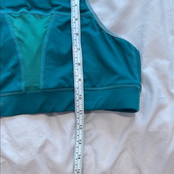 The Chestee Teal High-Neck Sports Bra - Picture 4 of 4